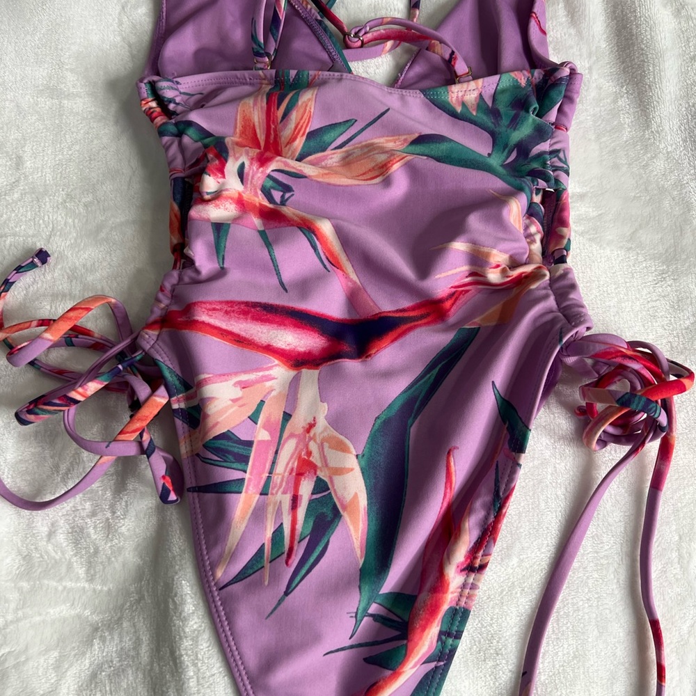 Forever 21 one piece bikini
